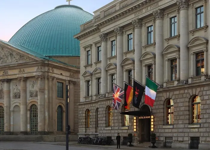 Hotel De Rome